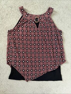Studio M Red Geometric Layered Sleeveless Dressy Tank